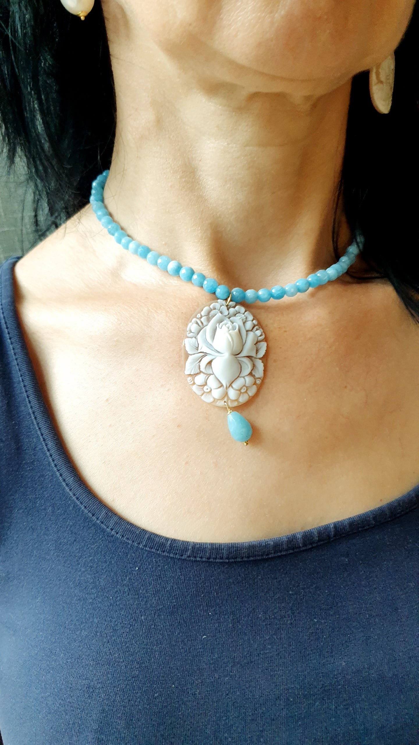 Girocollo in acquamarina con cammeo originale