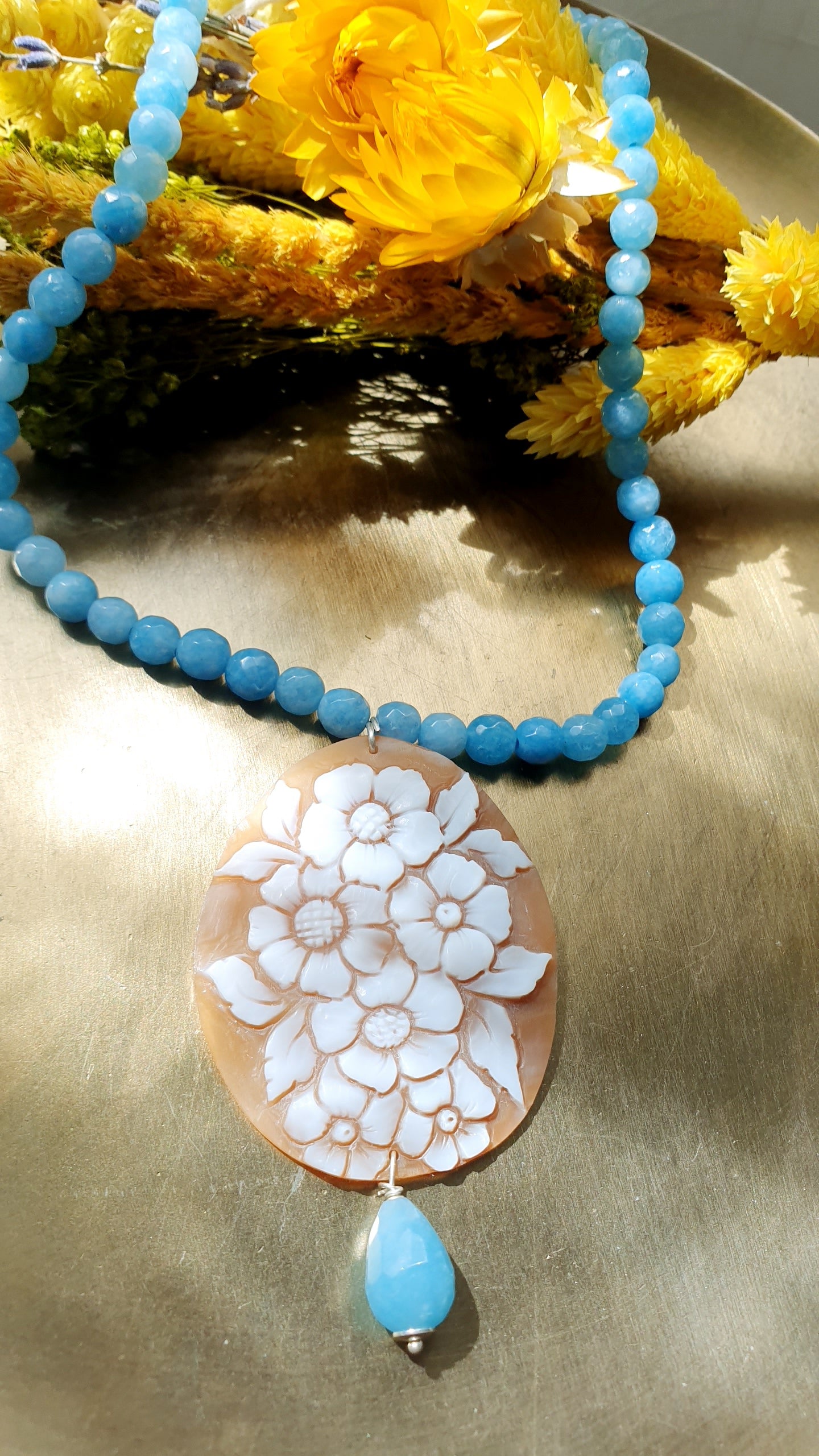 Girocollo in quarzo azzurro con cammeo originale