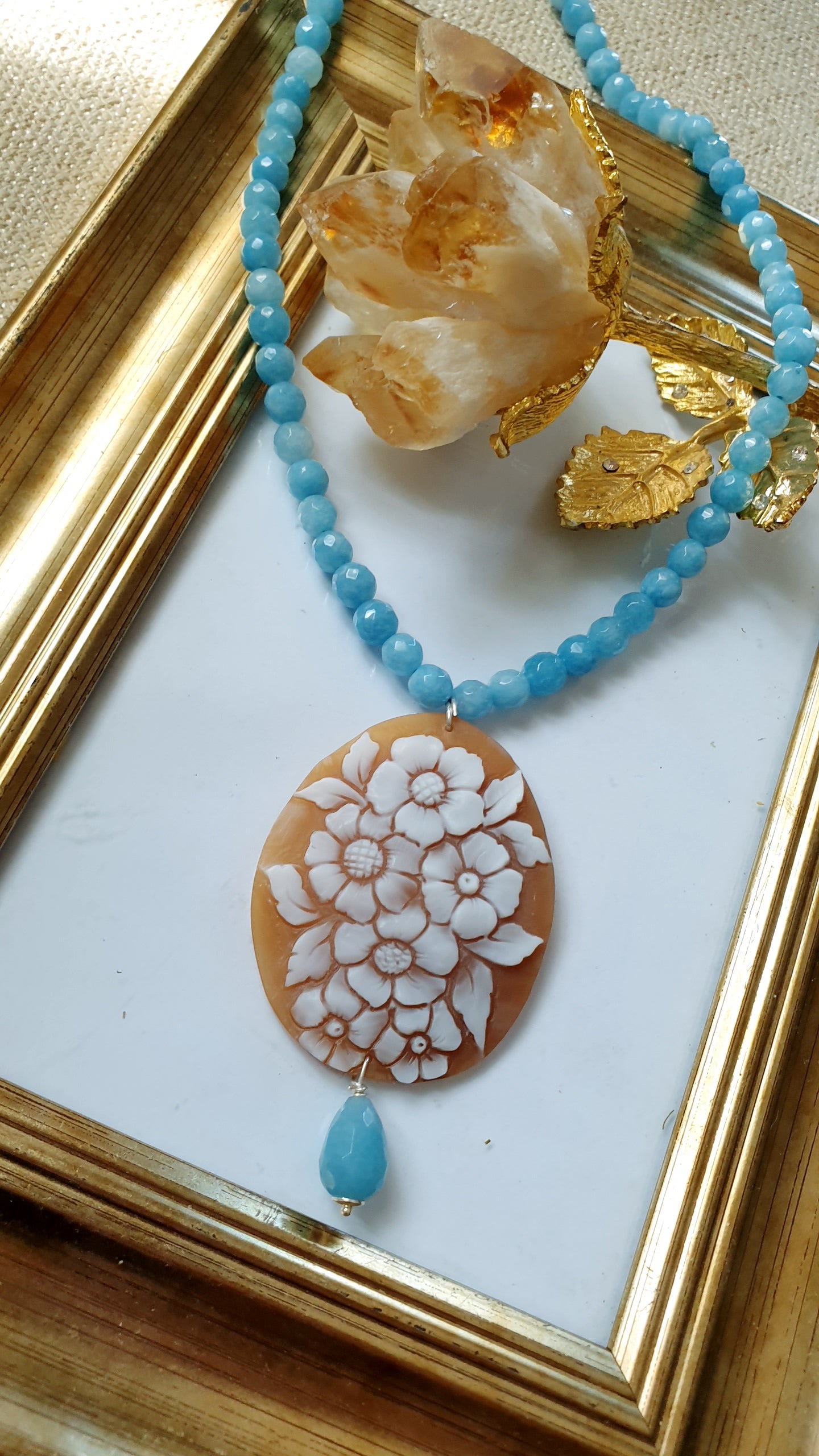 Girocollo in quarzo azzurro con cammeo originale