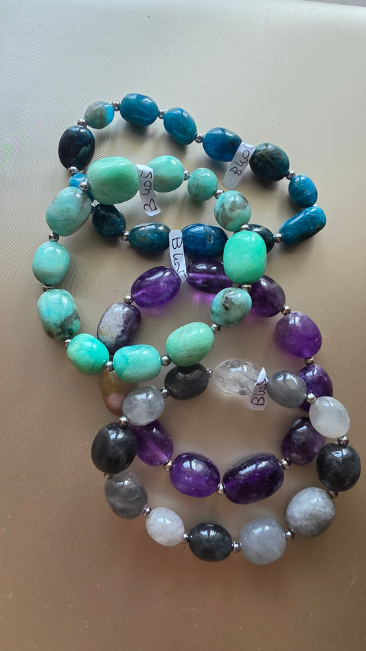 Bracciali con pietre dure