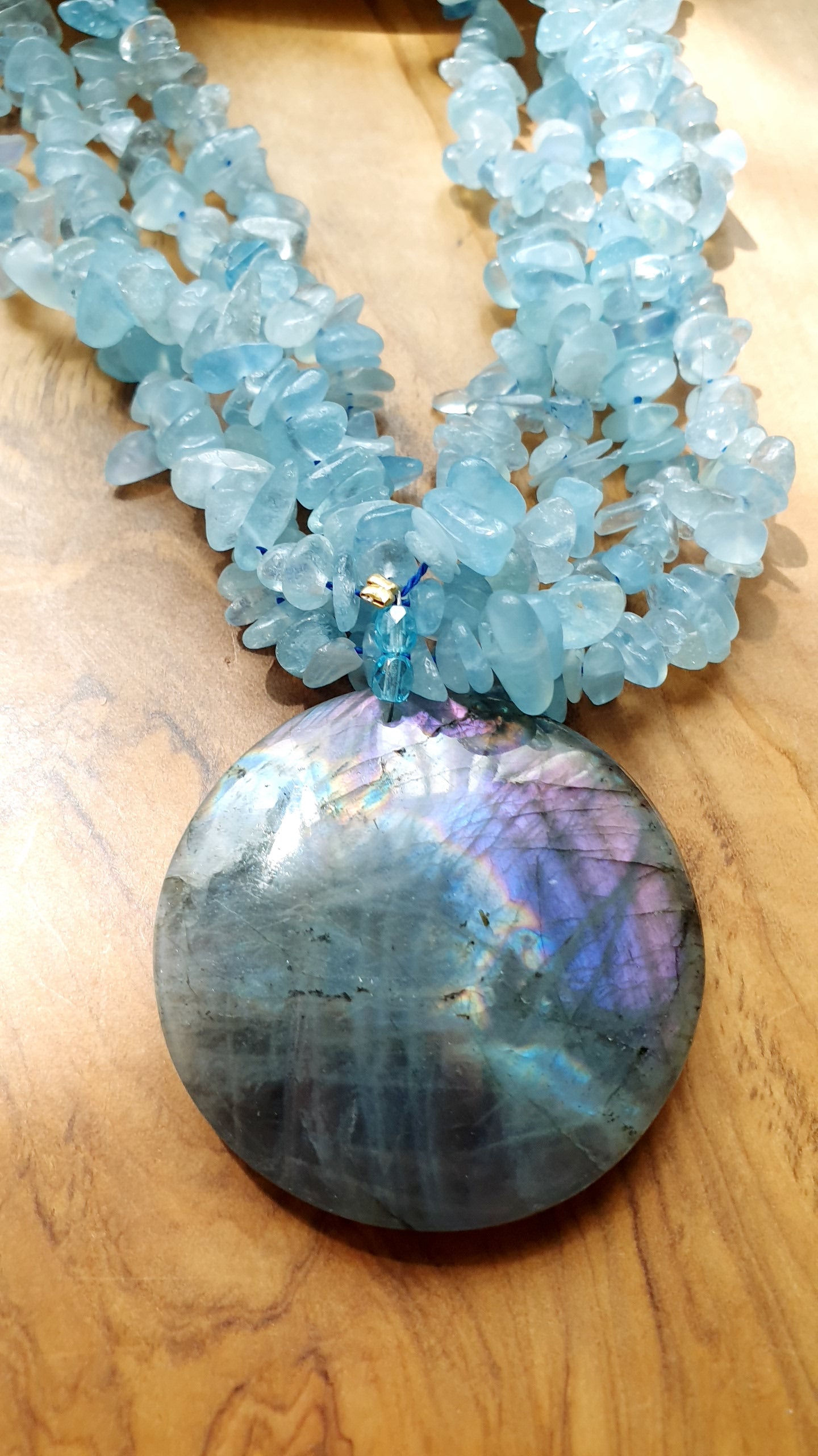 Splendido girocollo in acquamarina e labradorite