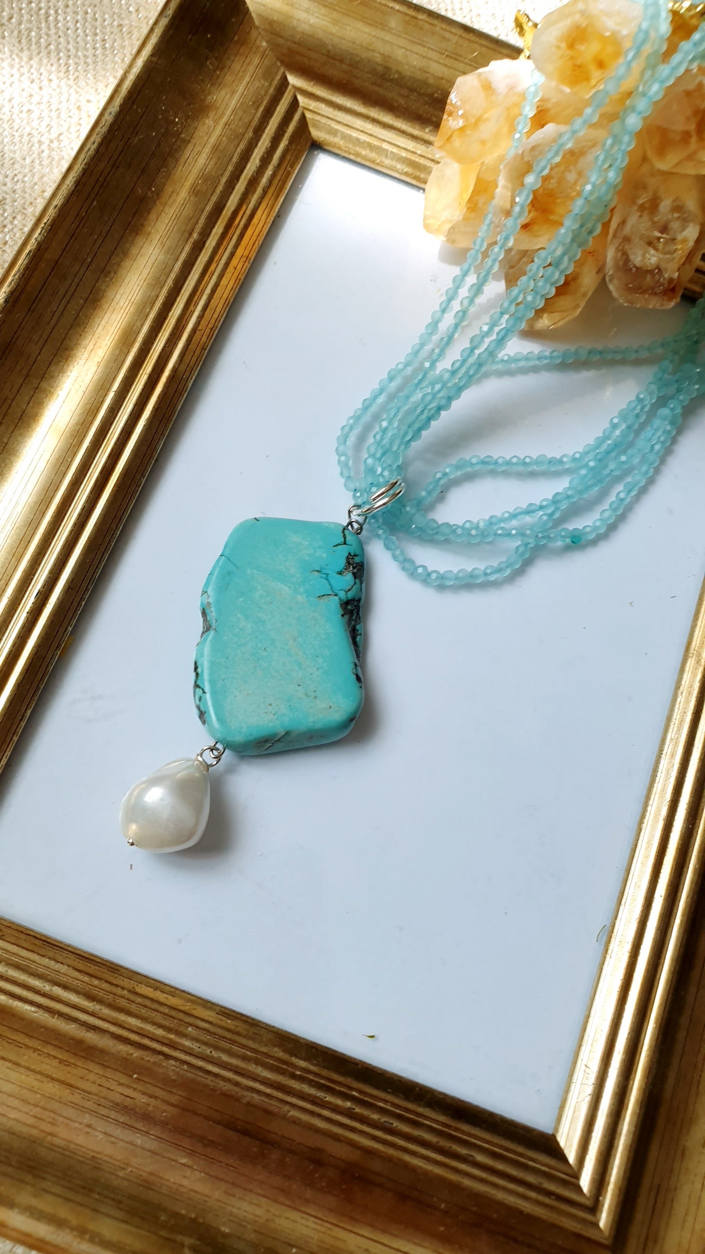 Girocollo in acquamarina con aulite e perla