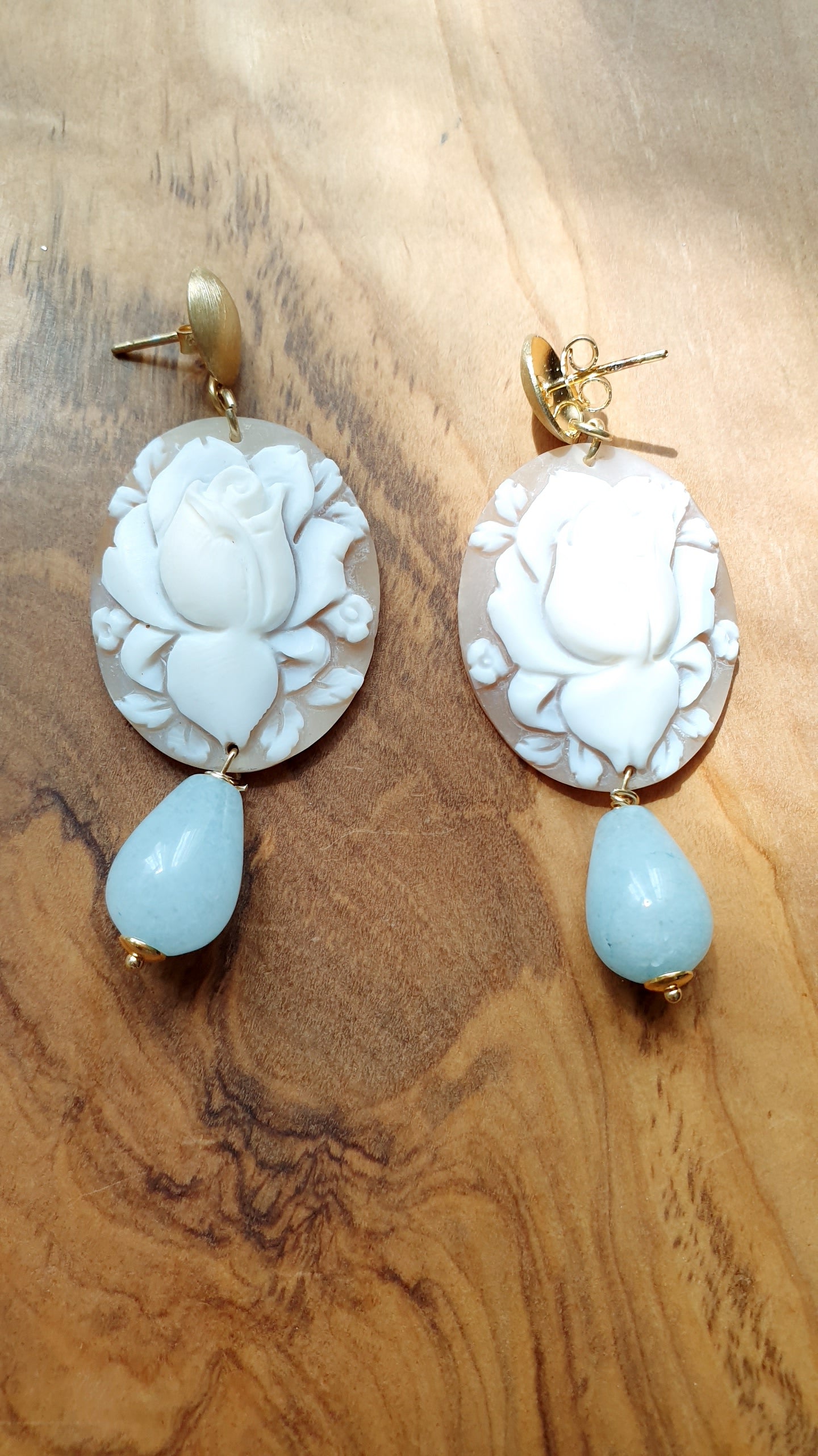Orecchini  in argento  con cammeo e acquamarina