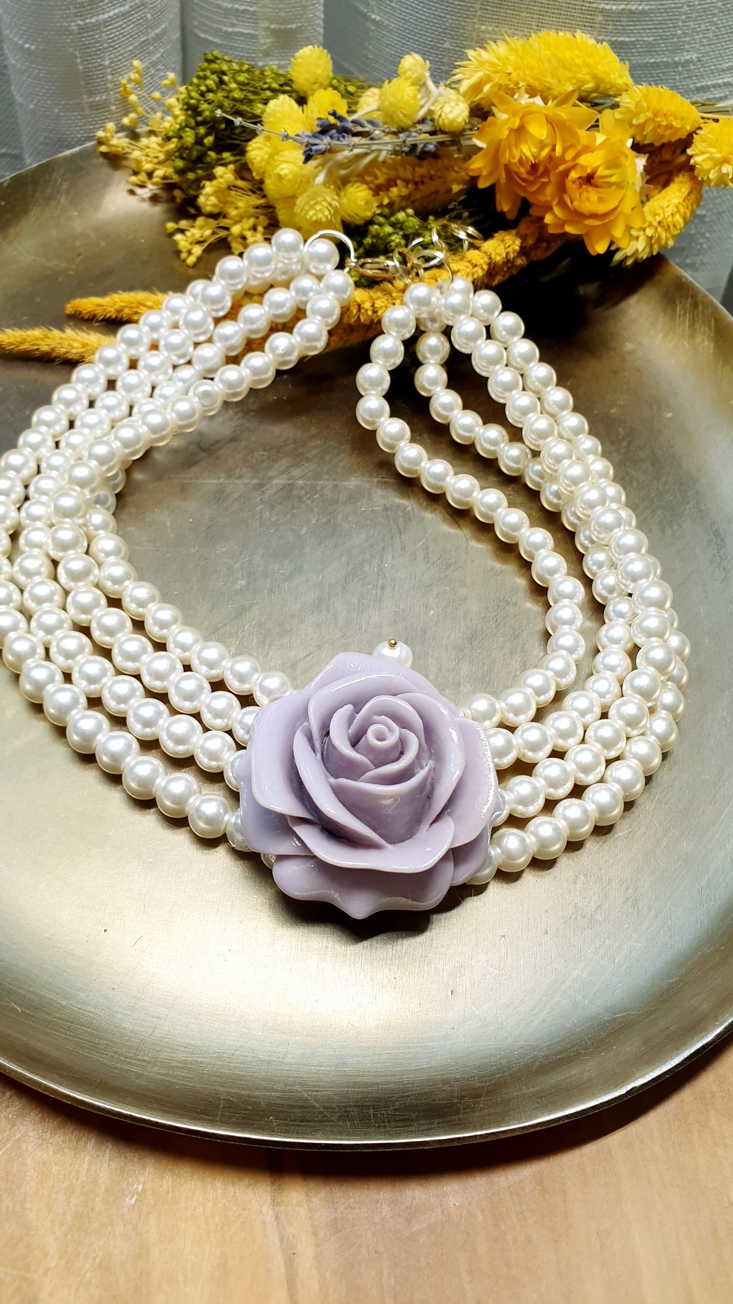 Chocker perle e rosa