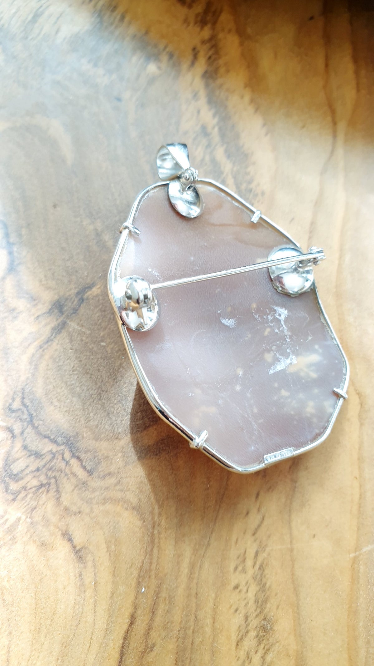 Spilla/ciondolo in argento con cammeo floreale