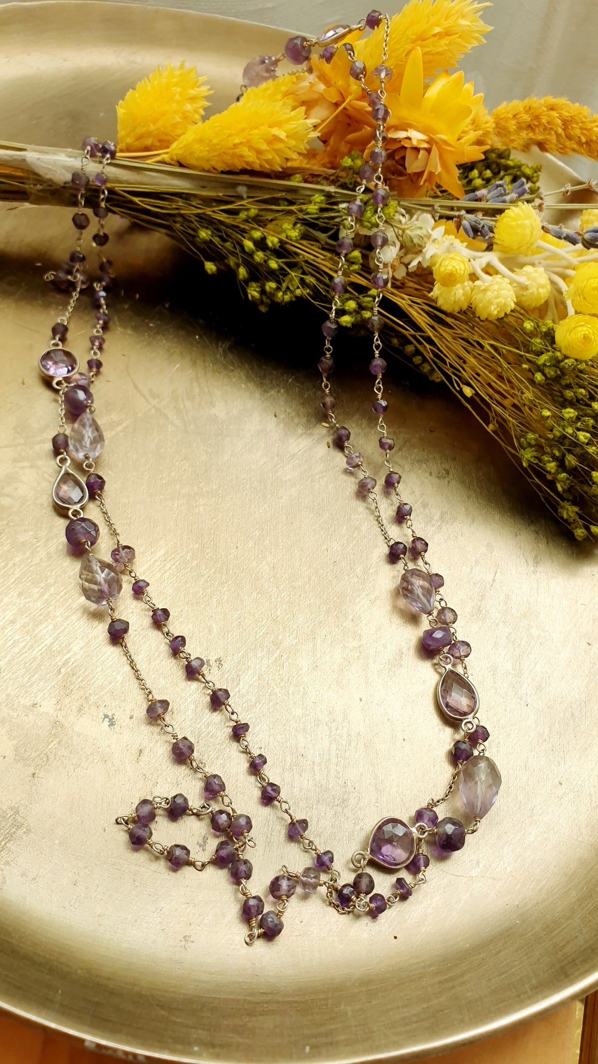 Lunga collana in argento con ametiste