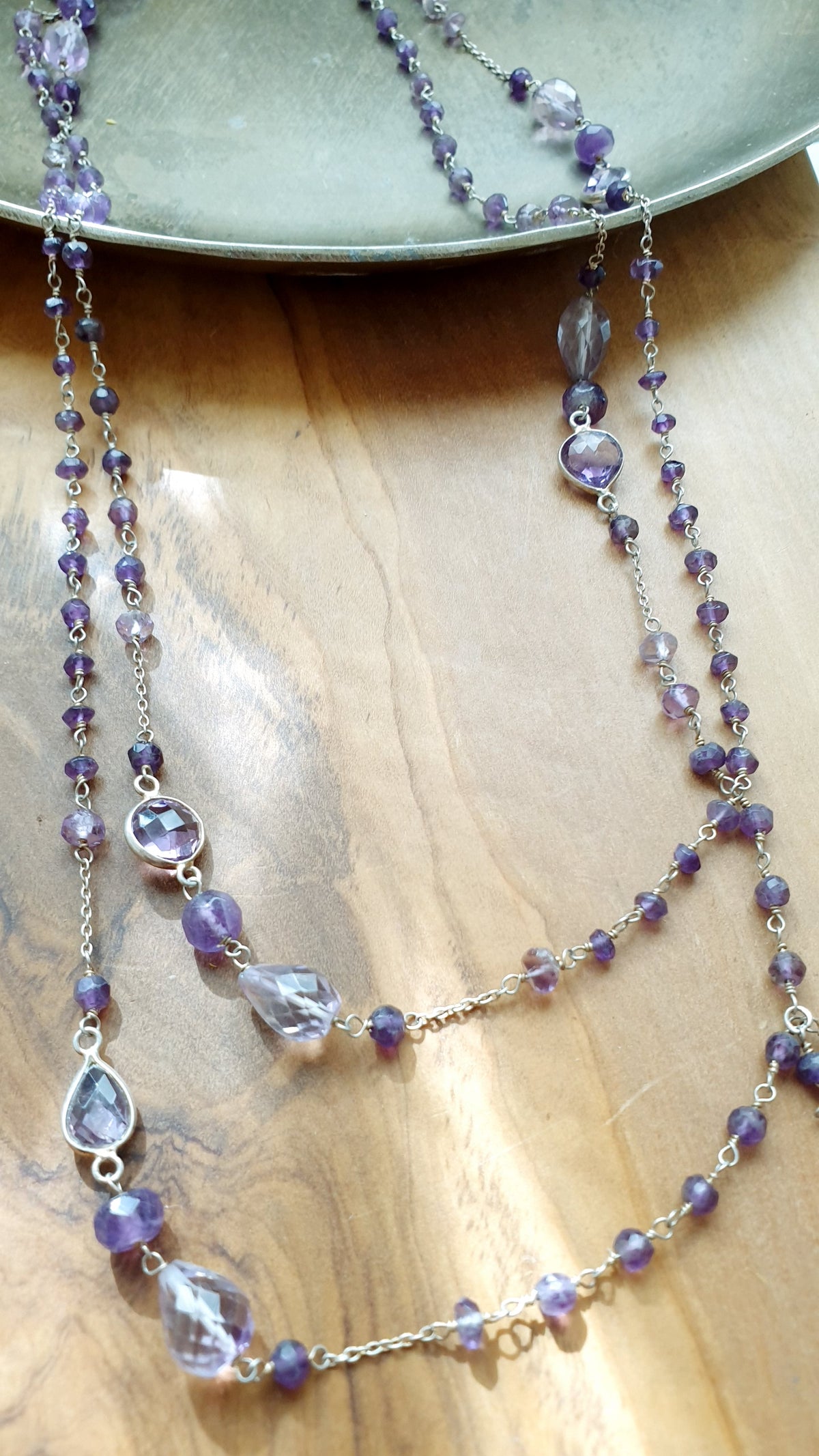 Lunga collana in argento con ametiste