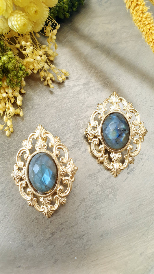 Orecchini di ottone con labradorite