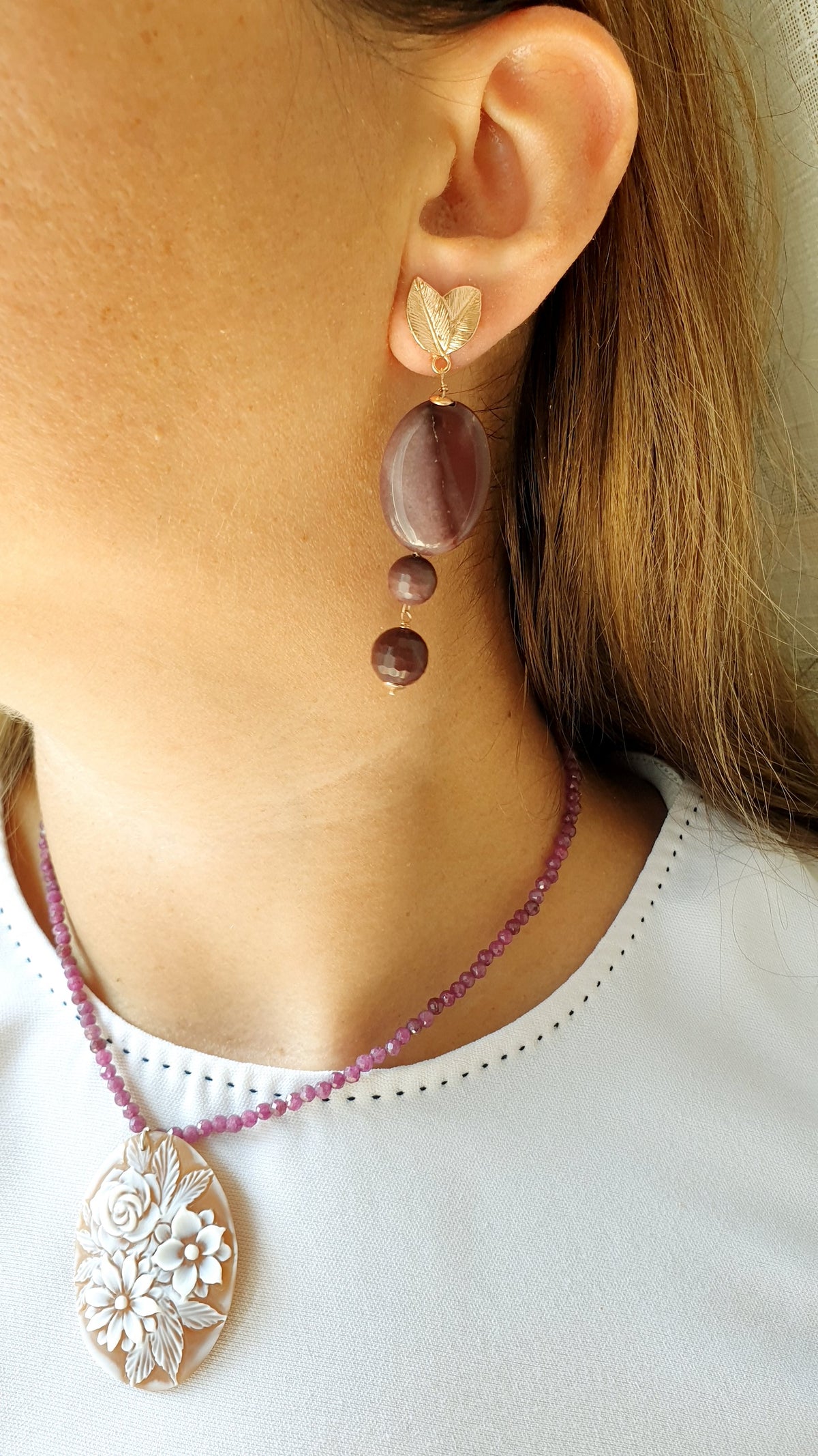 Orecchini in argento con cammeo e mokaite