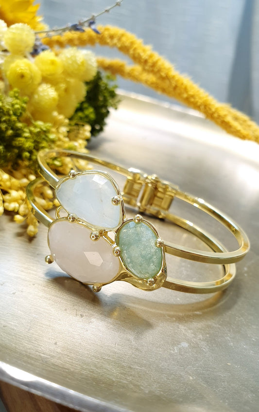 Bracciale a scatto di bronzo con pietre dure