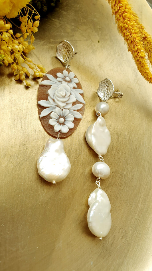 Orecchini in argento con cammeo e perle