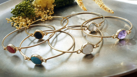 Bracciali di ottone con pietre vere, pasta turchese, ametista, labradorite, pietra di luna, onice agata