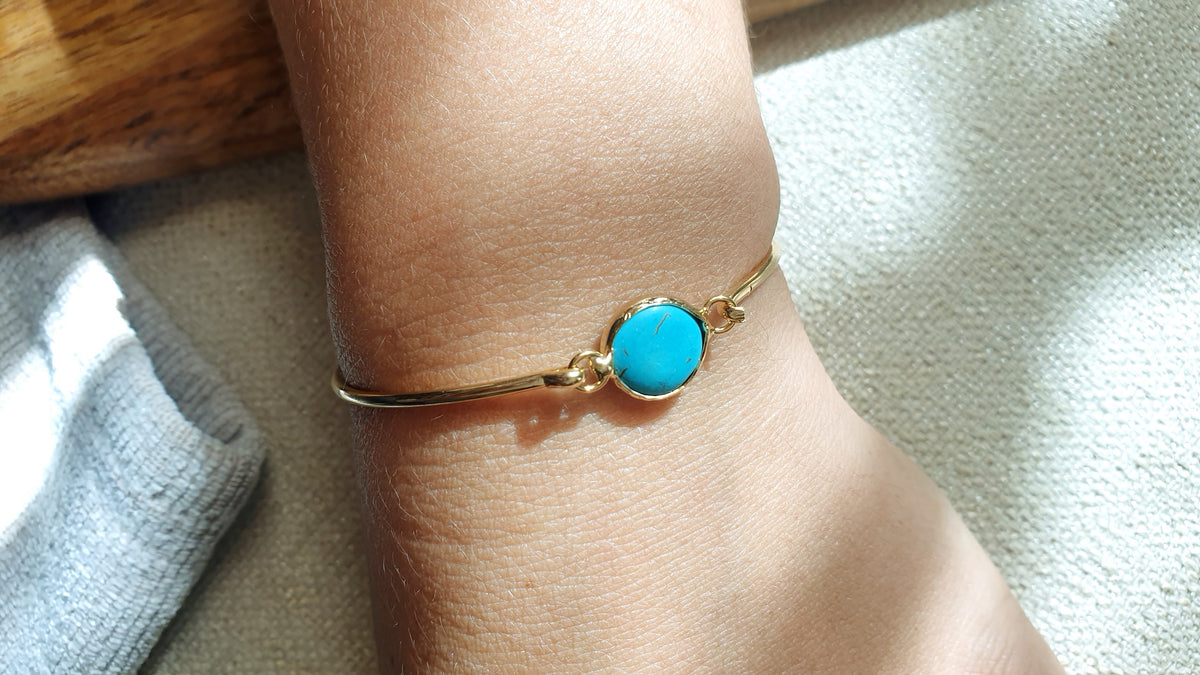 Bracciali di ottone con pietre vere, pasta turchese, ametista, labradorite, pietra di luna, onice agata