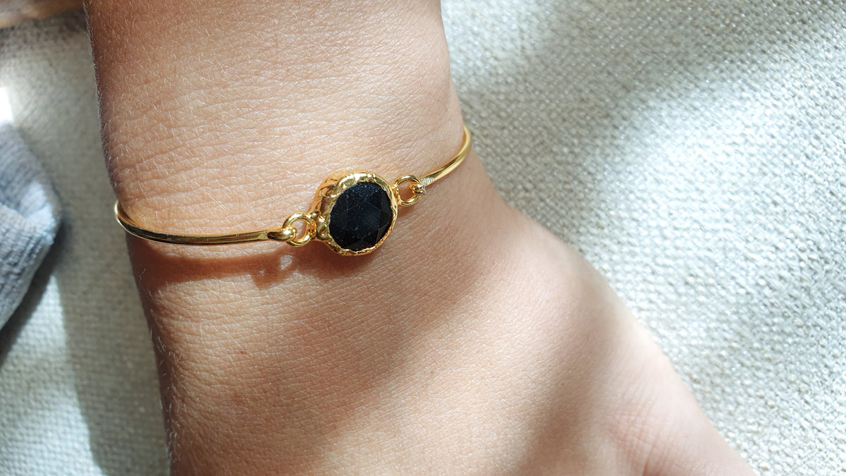 Bracciali di ottone con pietre vere, pasta turchese, ametista, labradorite, pietra di luna, onice agata