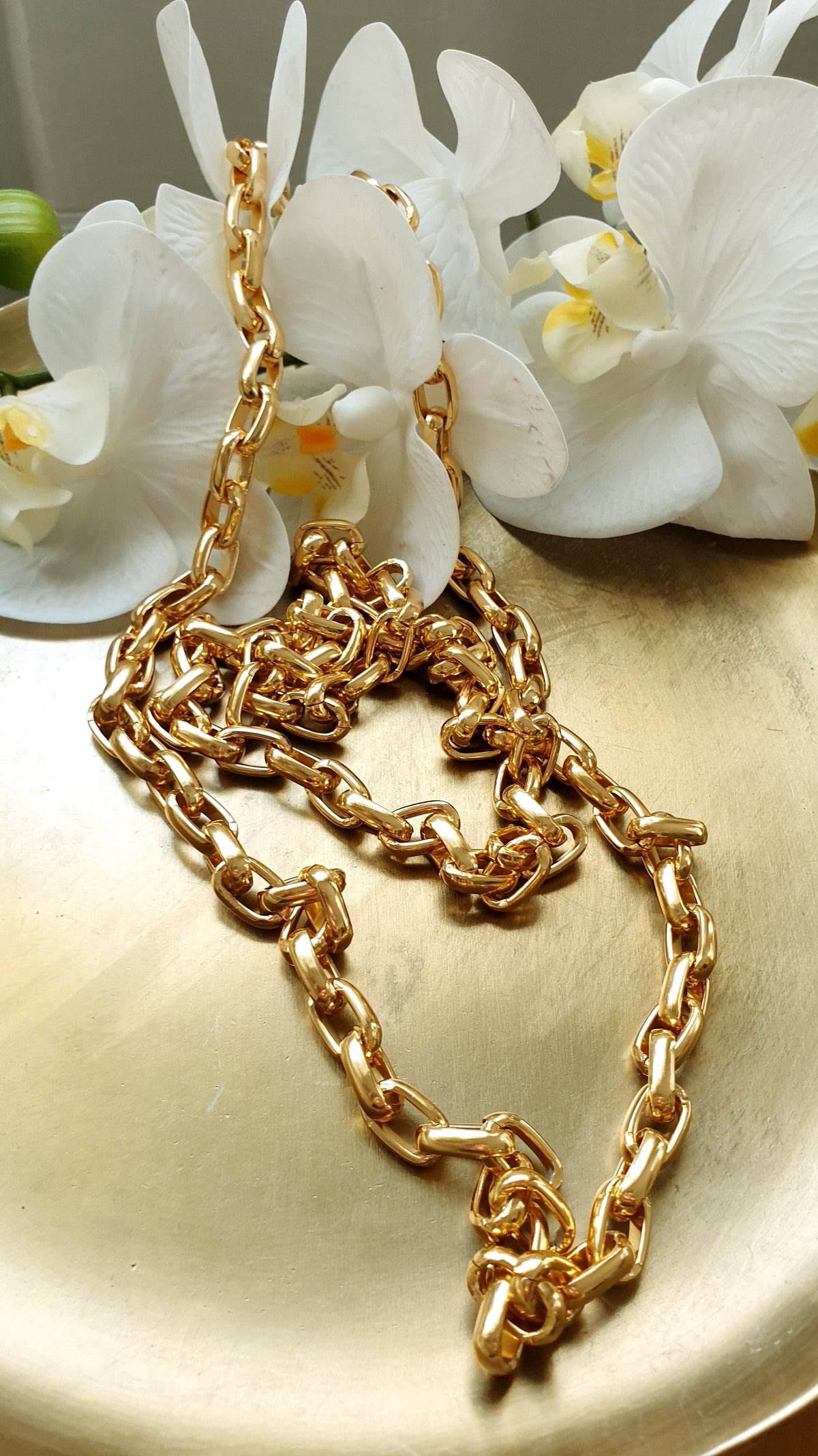 Collana lunga di alluminio
