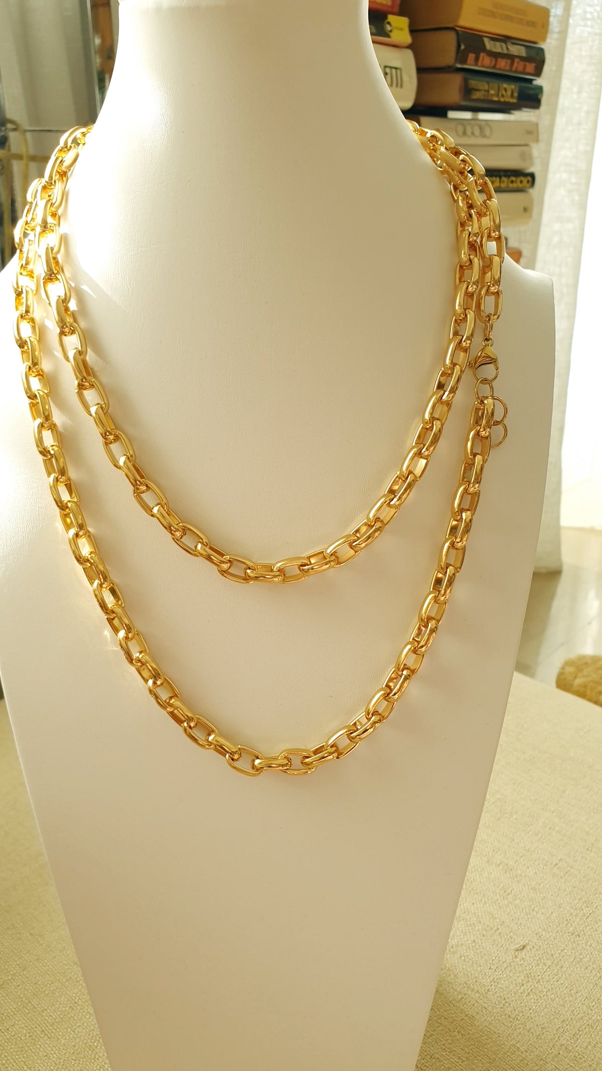Collana lunga di alluminio