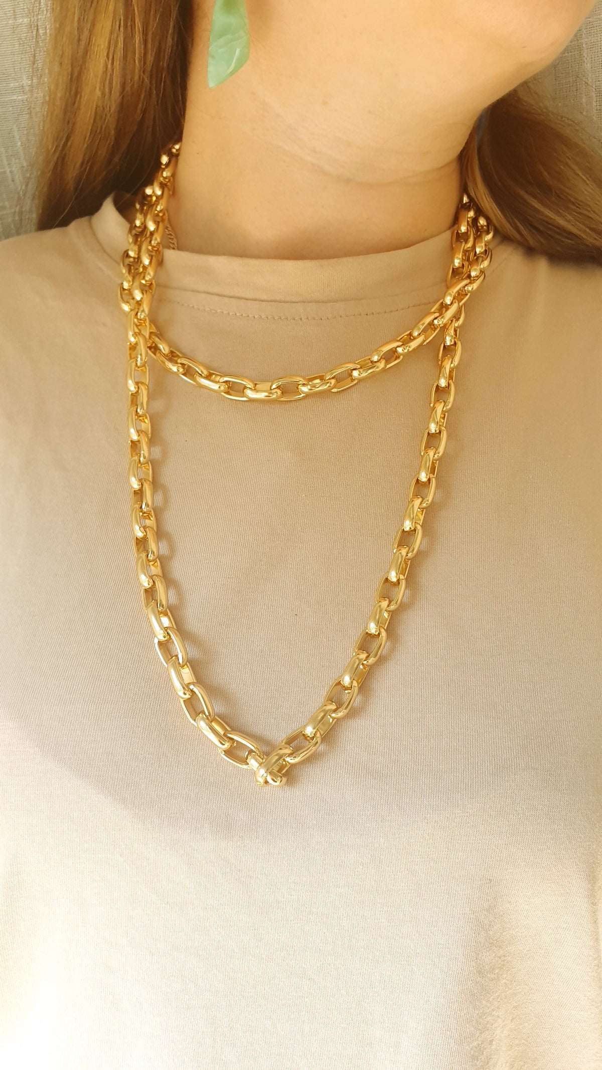 Collana lunga di alluminio