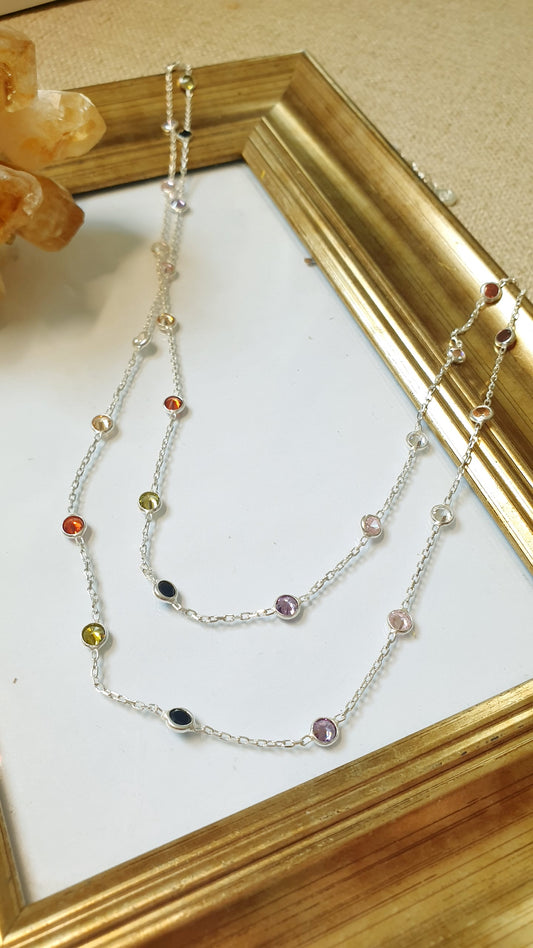 Lunga collana in argento con zirconi multicolor