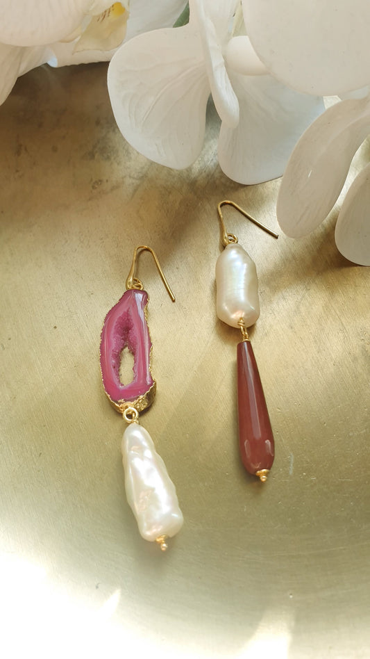 Lunghi orecchini  argento con perle barocche, drusa di agata e giada bordeaux