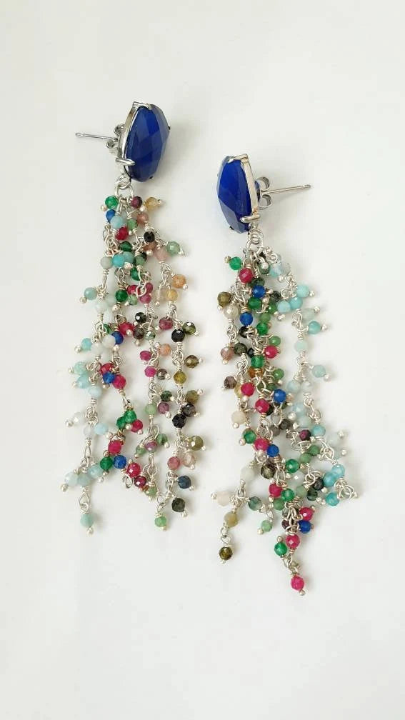 Lunghi orecchini con occhio di gatto, tormaline, acquamarina, ruby zoisite.